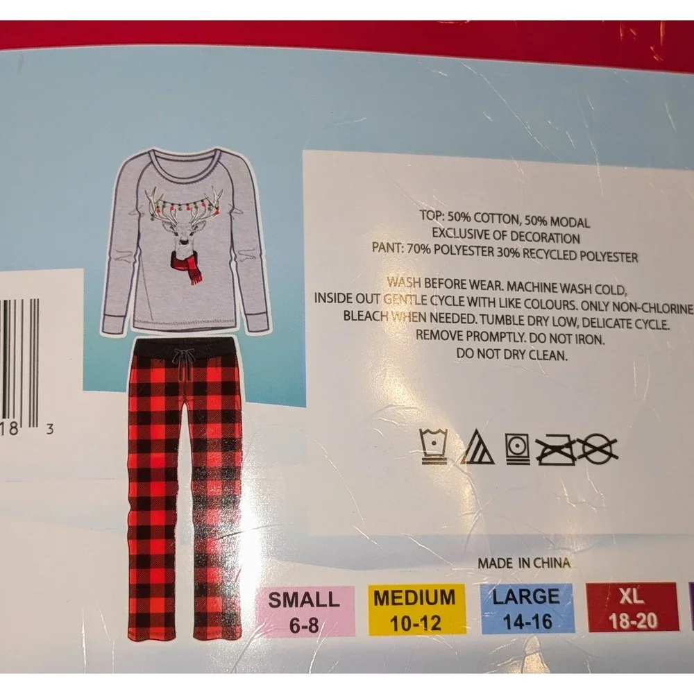 Holiday Time Pajama Set Christmas Reindeer Shirt Buffalo Plaid Pants Small‎ NEW